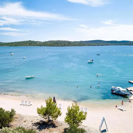 Adria Mobile Pirovac