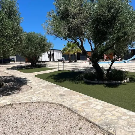 Adria Mobile Pirovac