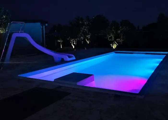 Adria Mobile Camping *